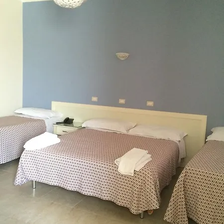 Hotel Zio Cataldo *